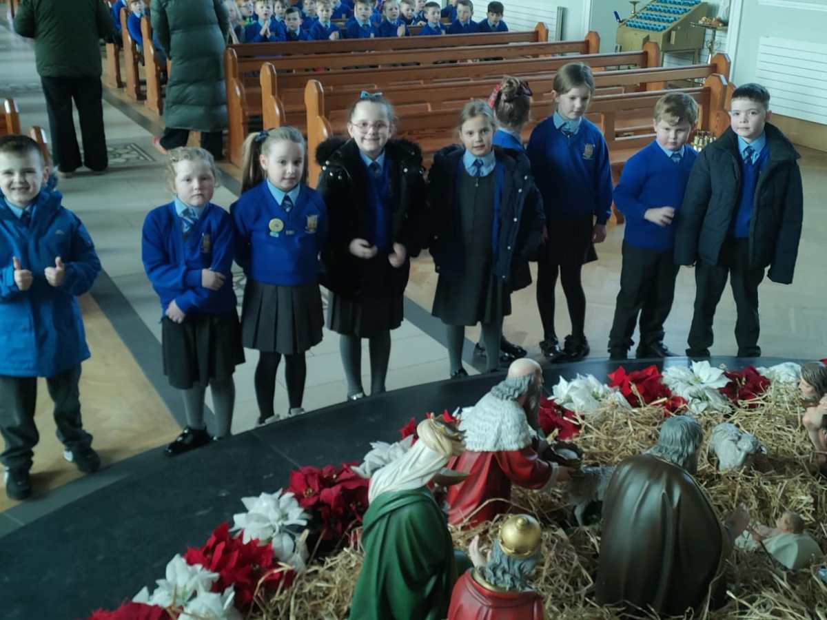 Primary Three make a visit to the Crib for&nbsp;prayers